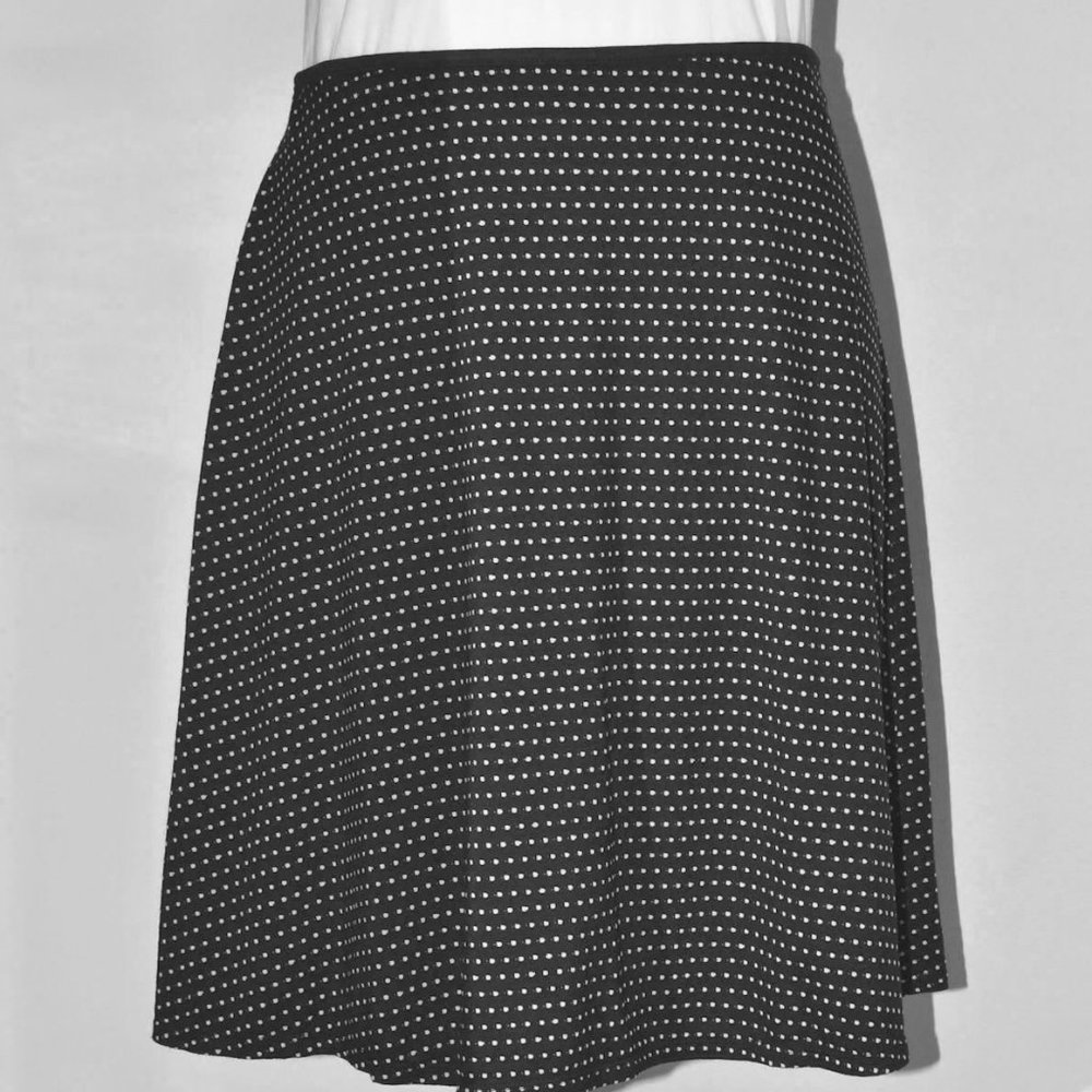 3/$25 Max Studio Skirt